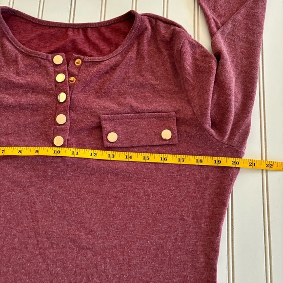 Long sleeve blouse Size Large 8/10 - Picture 8 of 9